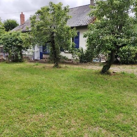 Maison Tout Confort Avec Piscine Saint-Benoit-du-Sault Exteriér fotografie